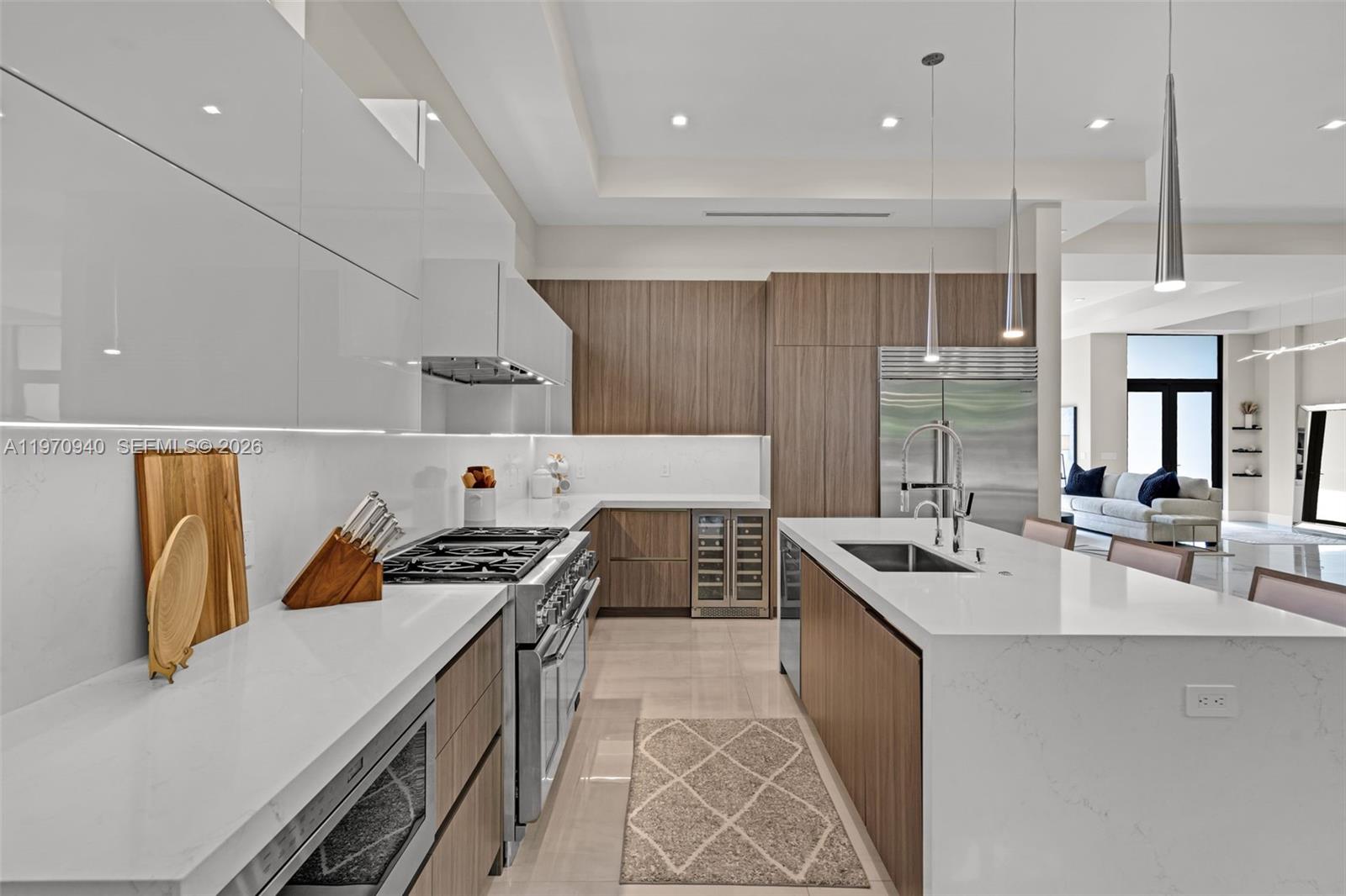 225 NE 3rd St, Boca Raton FL 33432
