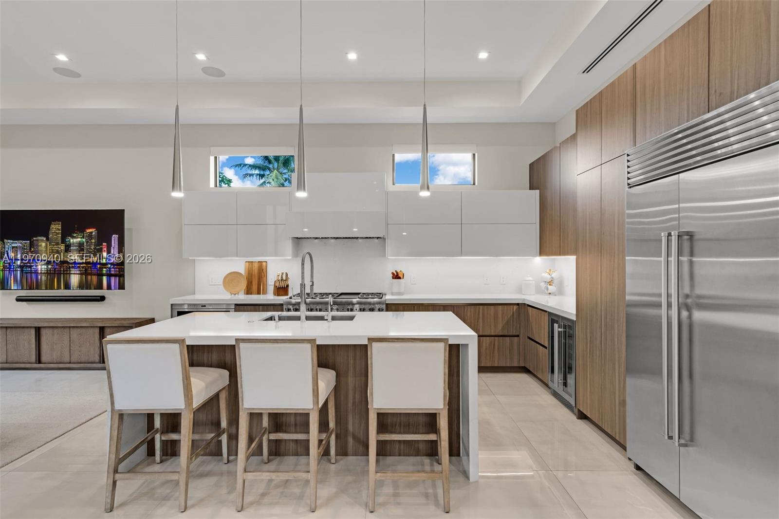 225 NE 3rd St, Boca Raton FL 33432