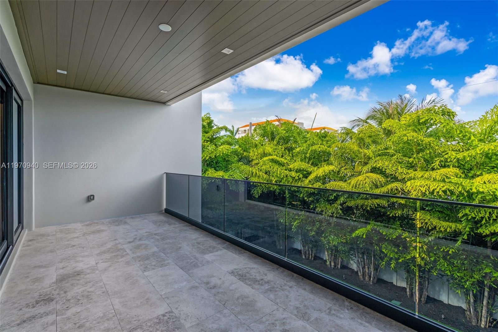 225 NE 3rd St, Boca Raton FL 33432