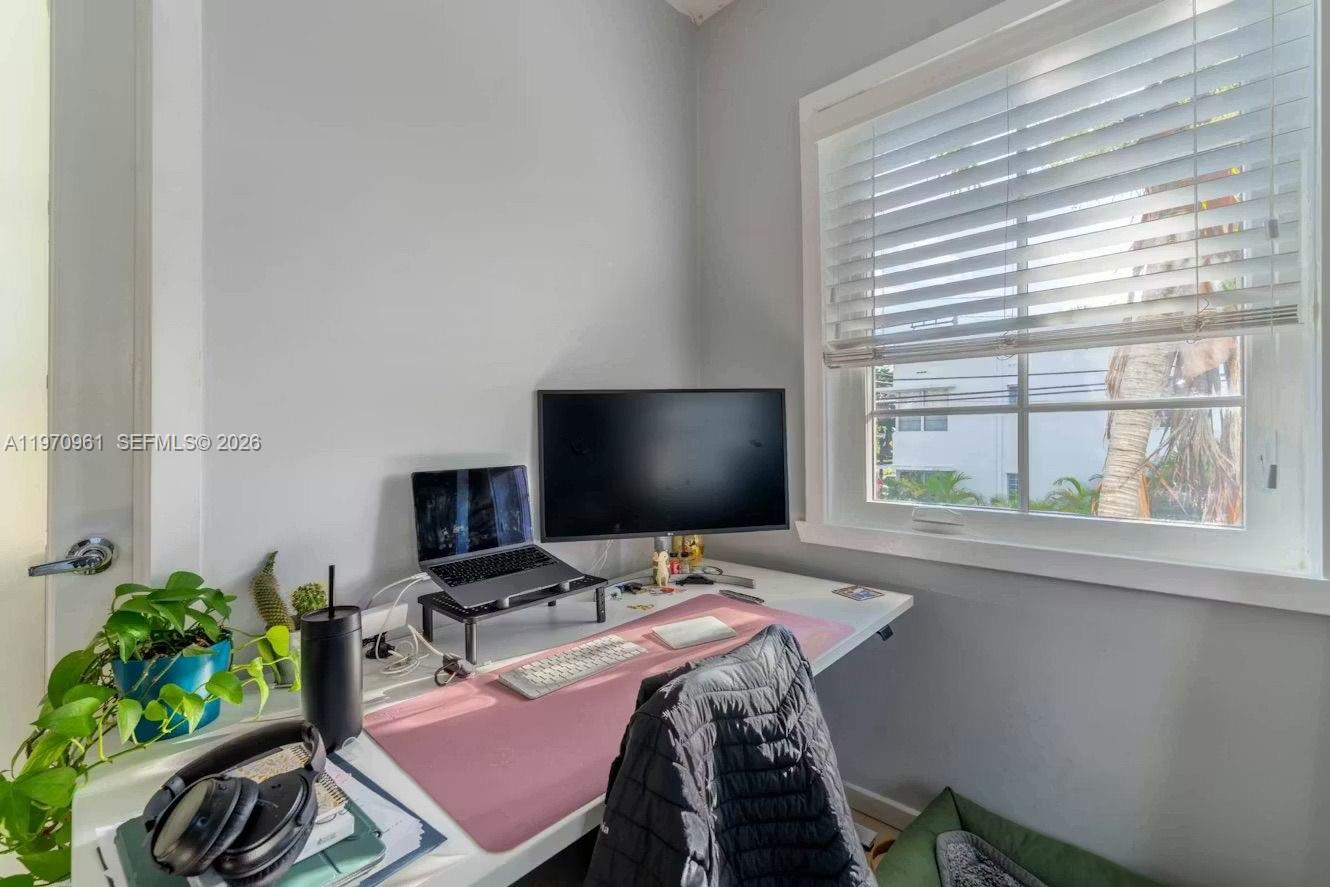 1061 Michigan Ave #4, Miami Beach FL 33139