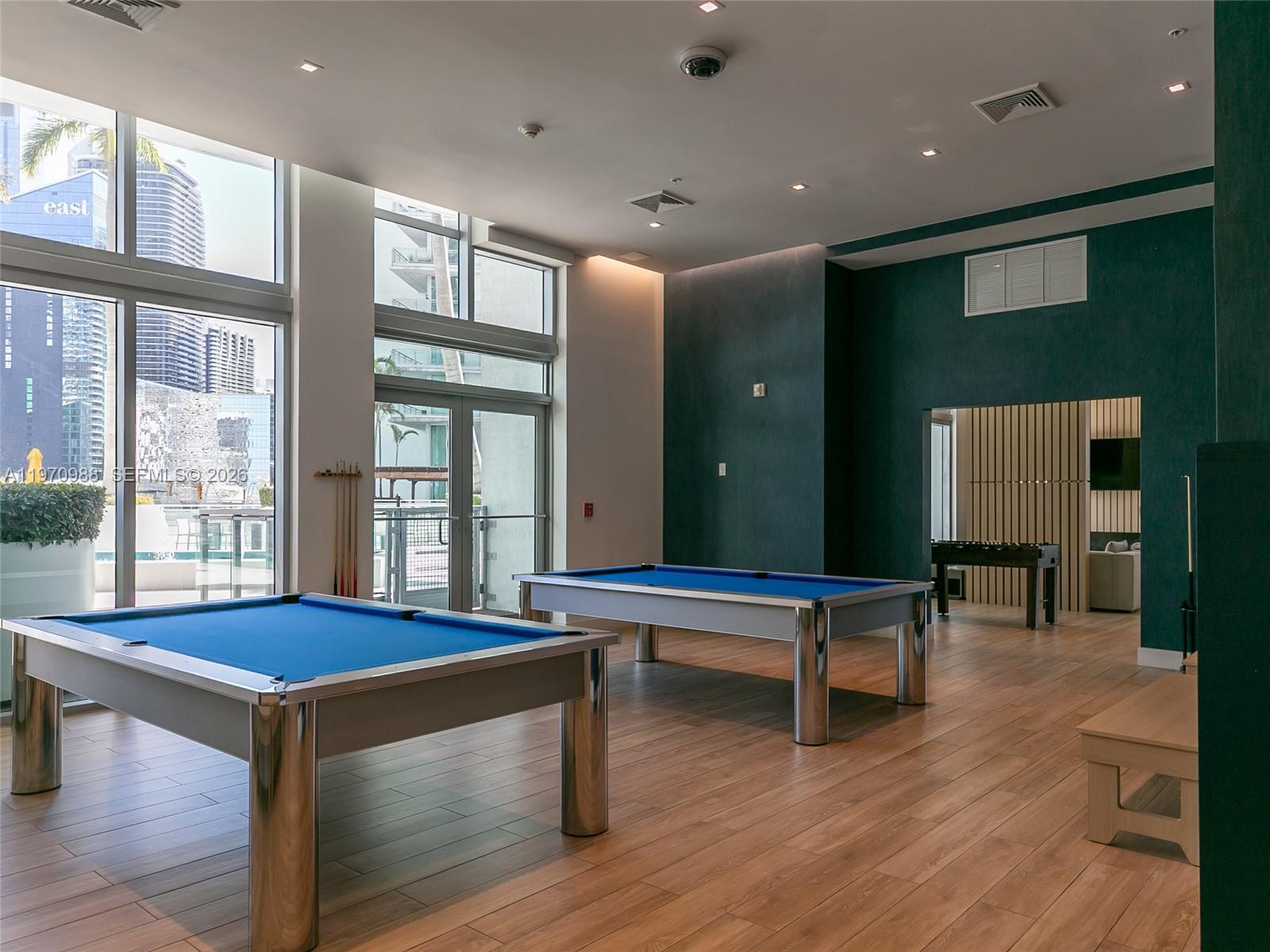 90 SW 3rd St #1611, Miami FL 33130