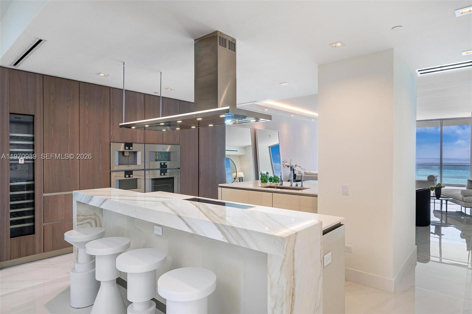 18501 Collins Ave #2003, Sunny Isles Beach FL 33160