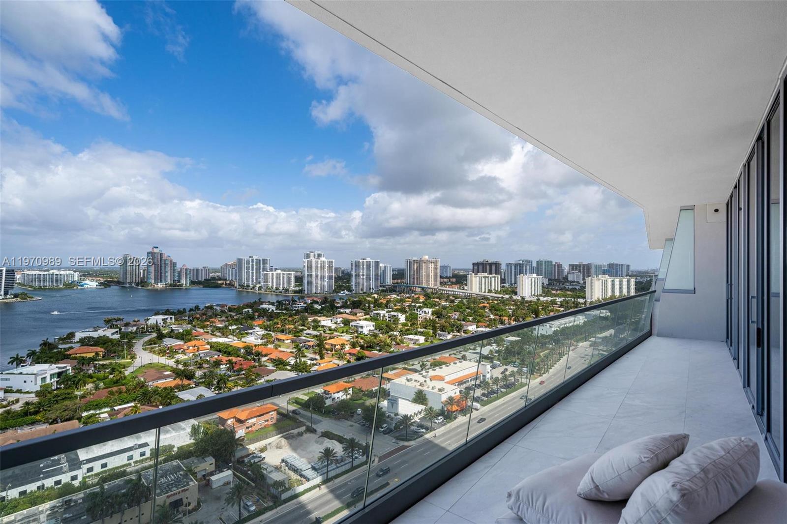 18501 Collins Ave #2003, Sunny Isles Beach FL 33160