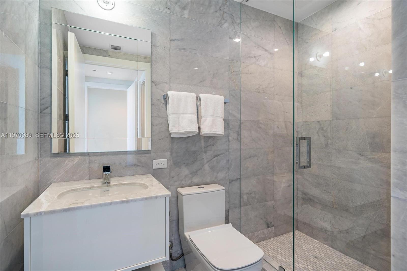18501 Collins Ave #2003, Sunny Isles Beach FL 33160