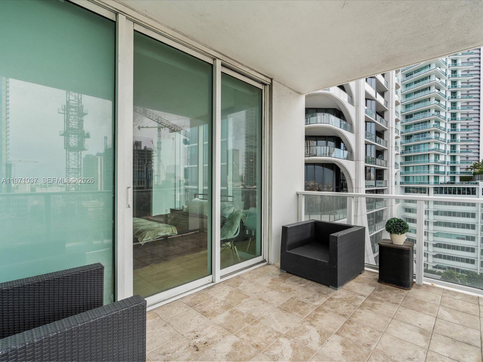 1040 Biscayne Blvd #1107, Miami FL 33132
