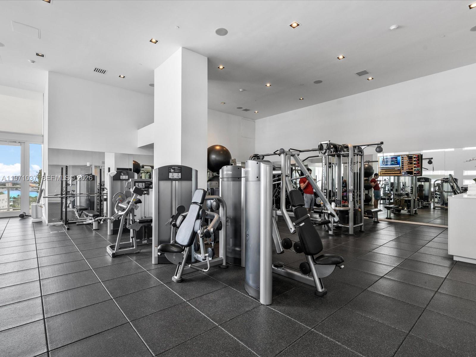 1040 Biscayne Blvd #1107, Miami FL 33132
