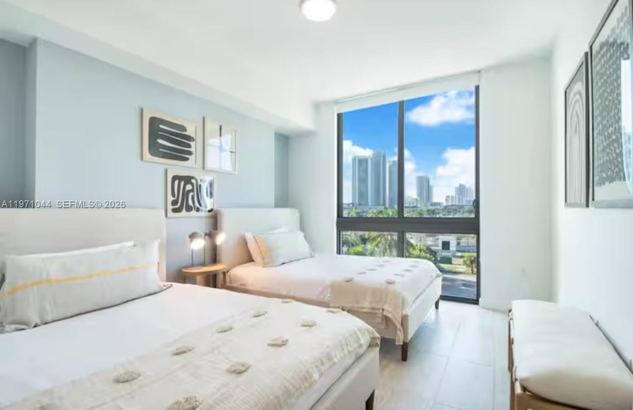 3900 Biscayne Blvd #S-402, Miami FL 33137