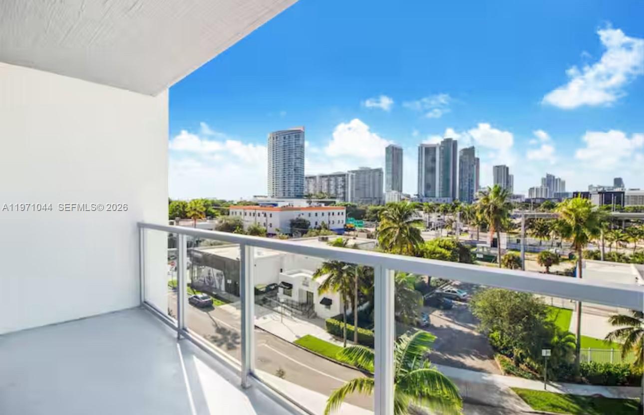 3900 Biscayne Blvd #S-402, Miami FL 33137