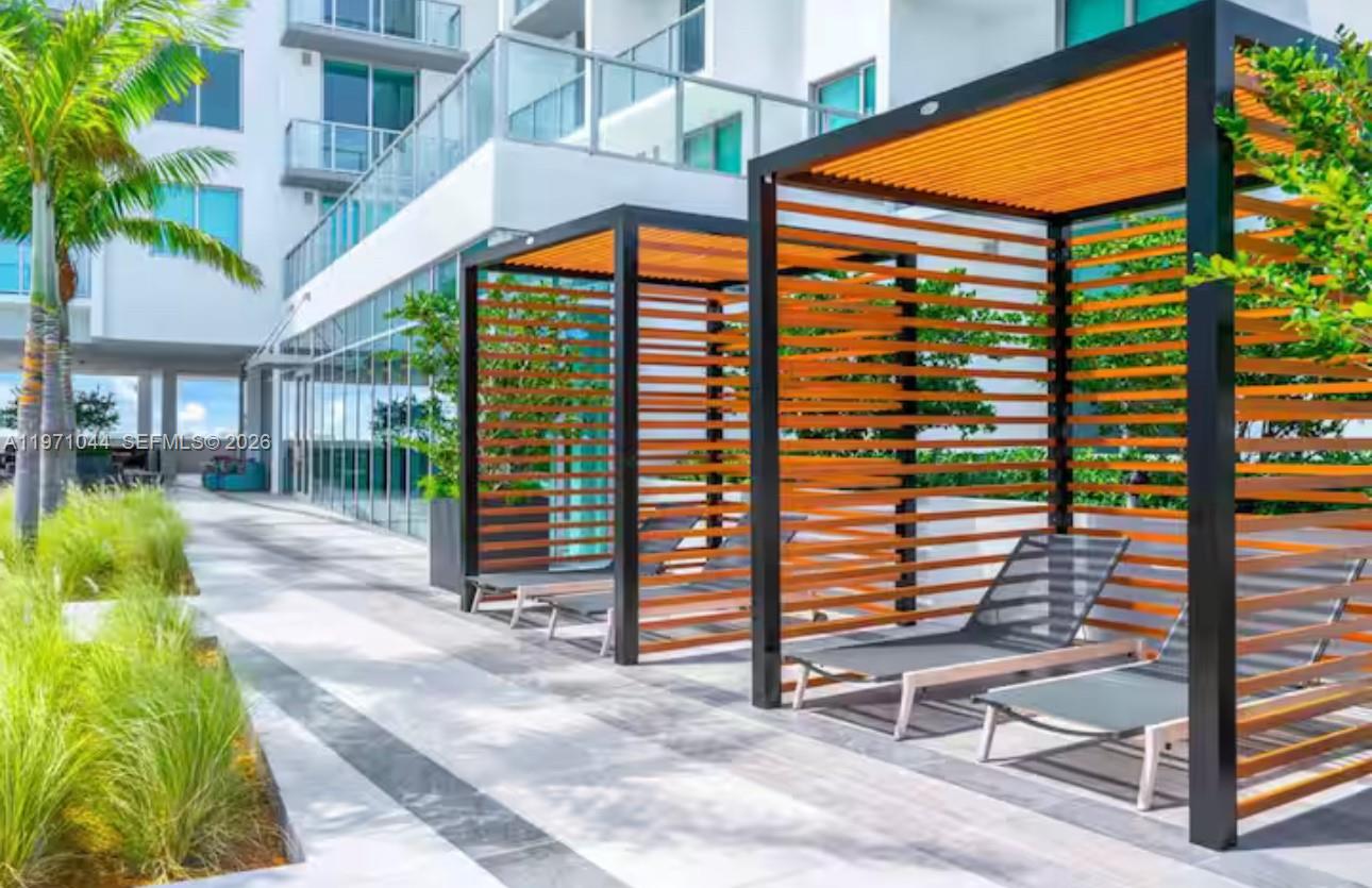 3900 Biscayne Blvd #S-402, Miami FL 33137