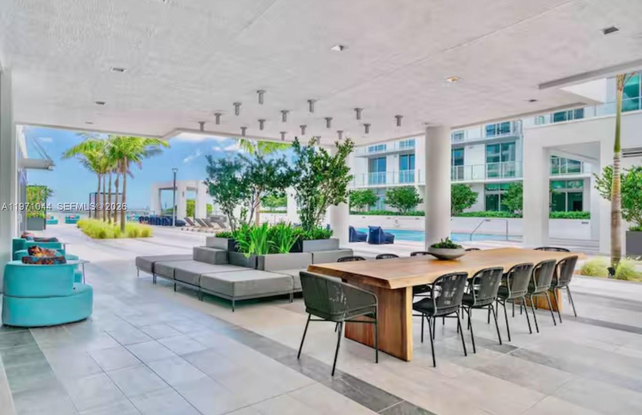 3900 Biscayne Blvd #S-402, Miami FL 33137
