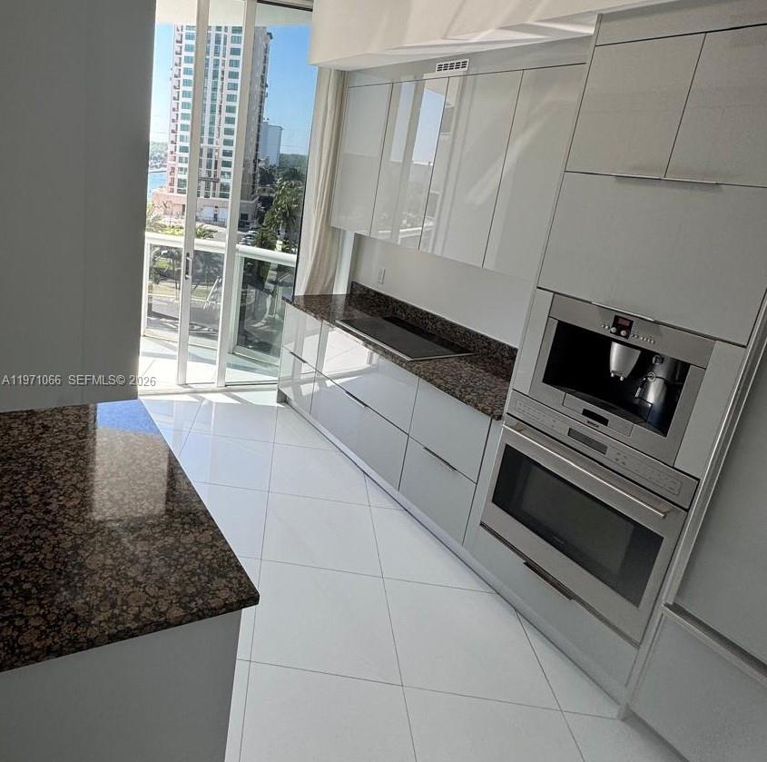 15901 Collins Ave #505, Sunny Isles Beach FL 33160