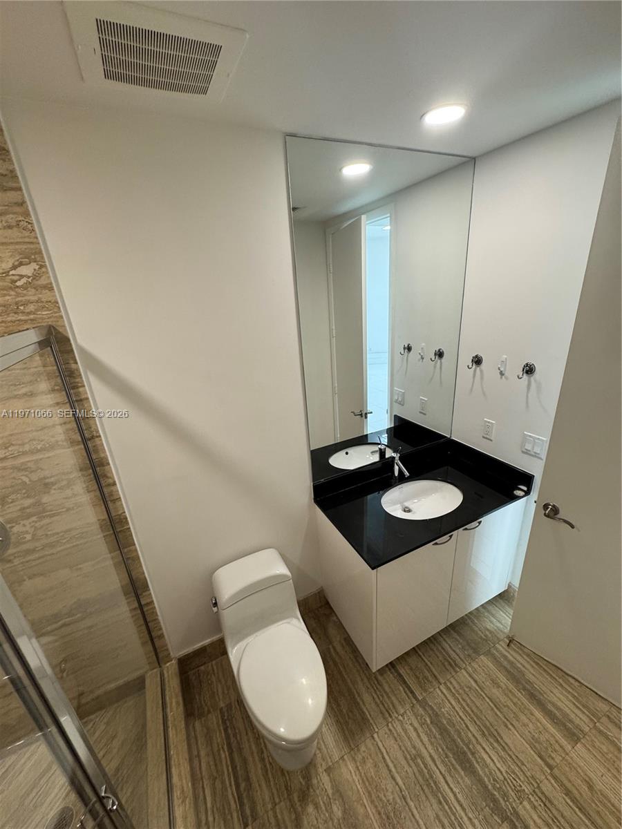 15901 Collins Ave #505, Sunny Isles Beach FL 33160