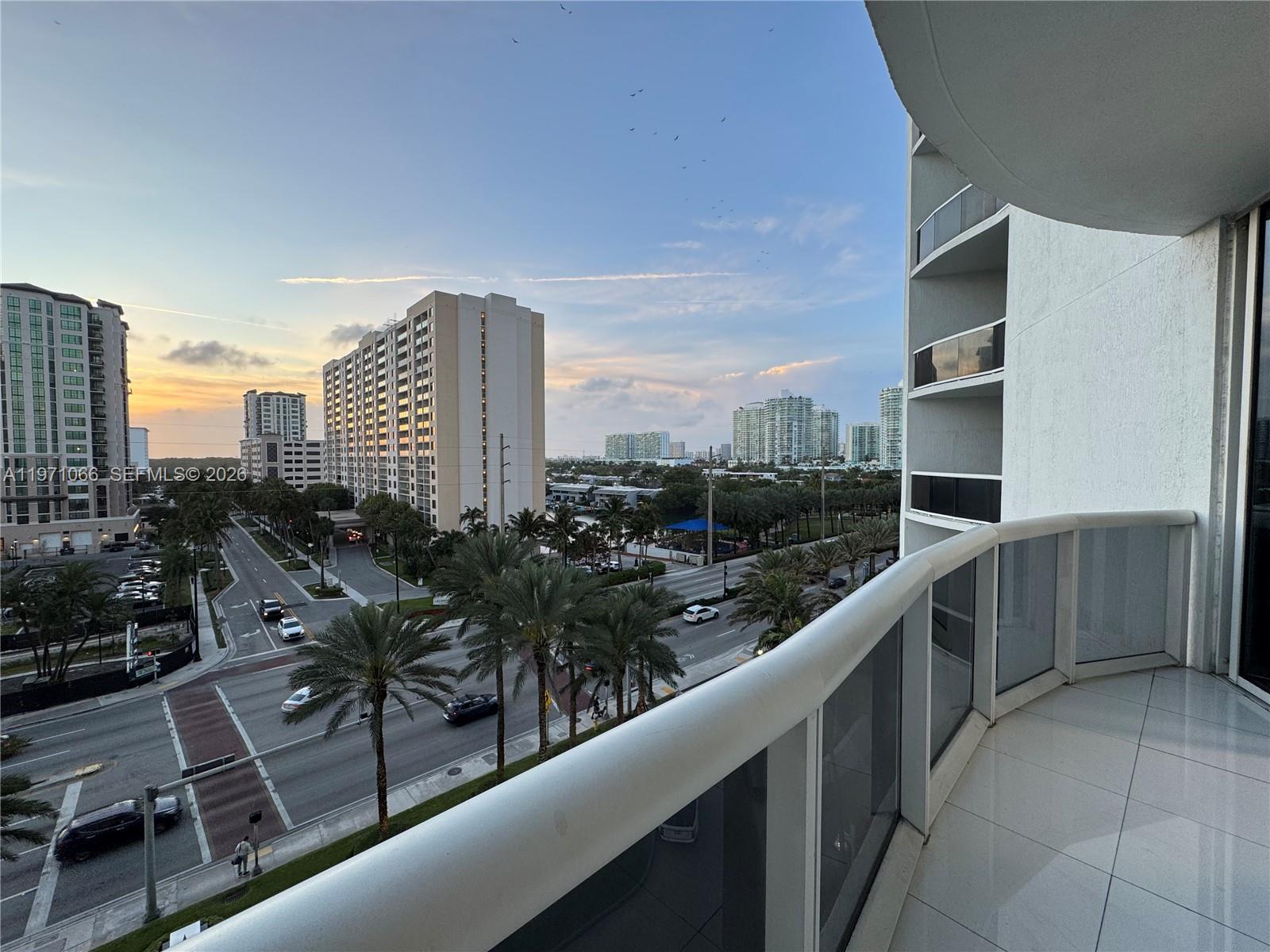15901 Collins Ave #505, Sunny Isles Beach FL 33160