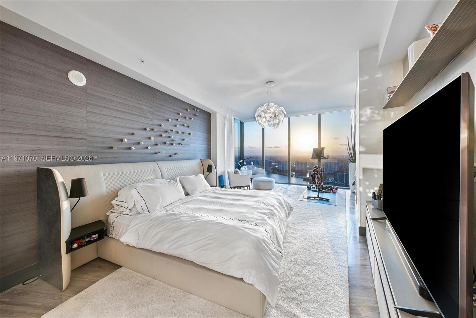 18555 Collins Ave #5003, Sunny Isles Beach FL 33160