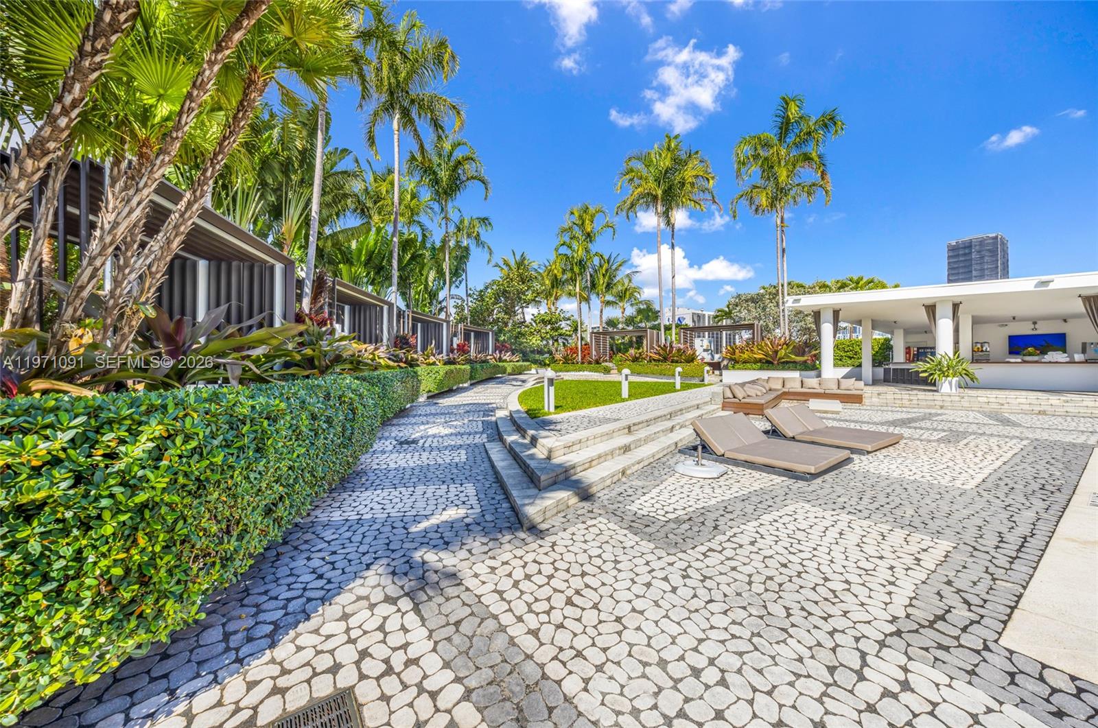 2020 N Bayshore Dr #3509, Miami FL 33137