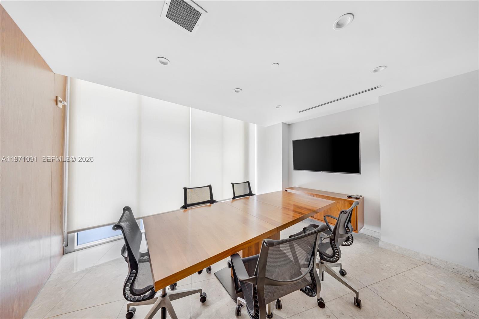 2020 N Bayshore Dr #3509, Miami FL 33137