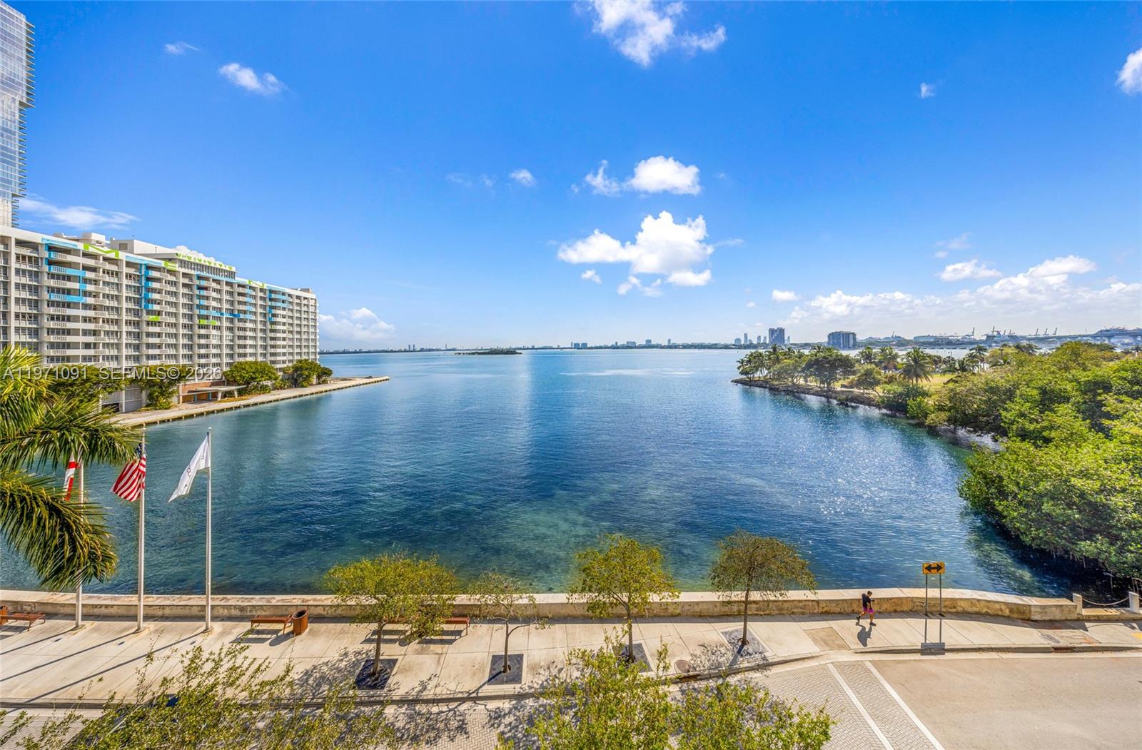 2020 N Bayshore Dr #3509, Miami FL 33137