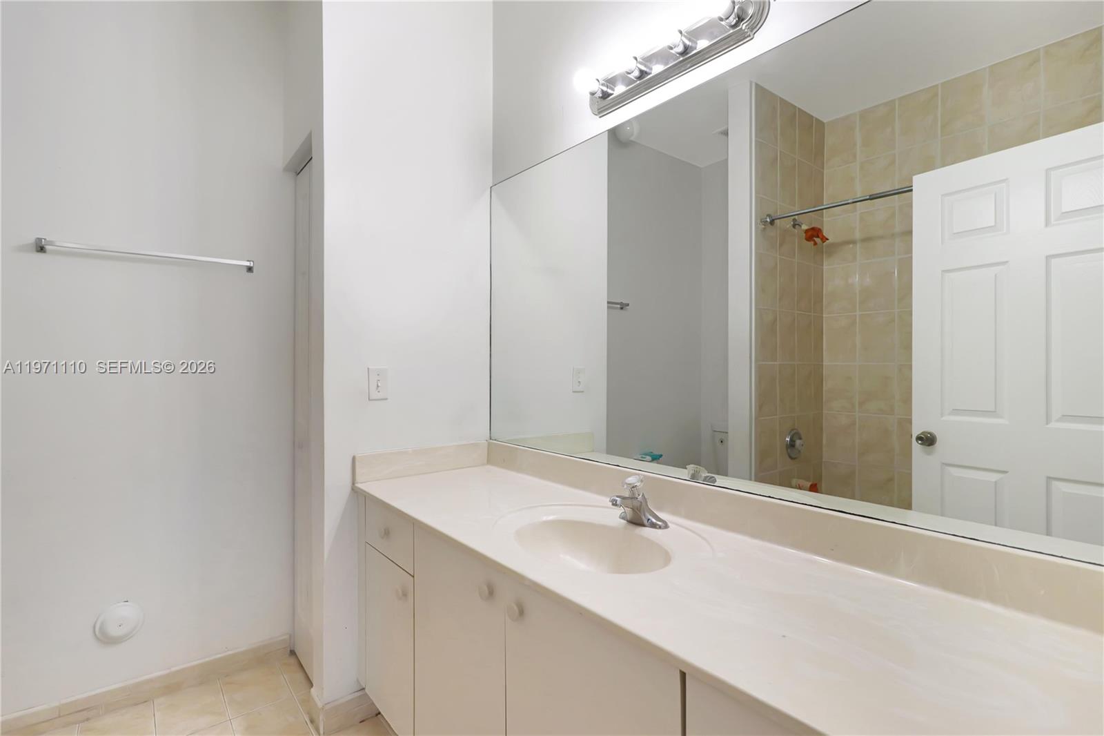 373 NE 26th Pl #201, Homestead FL 33033