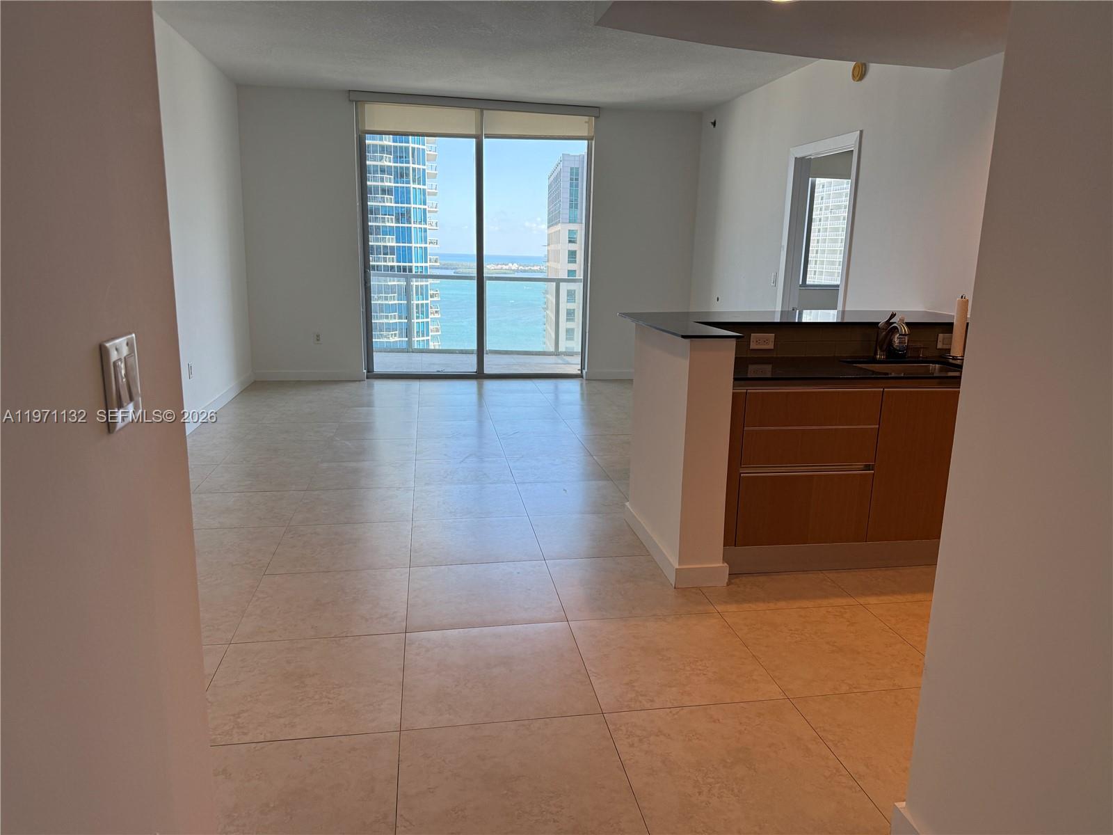 1060 Brickell Ave #3105, Miami FL 33131