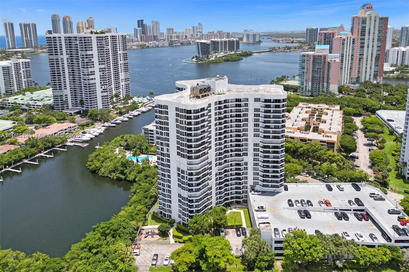 3400 NE 192nd St #1607, Aventura FL 33180
