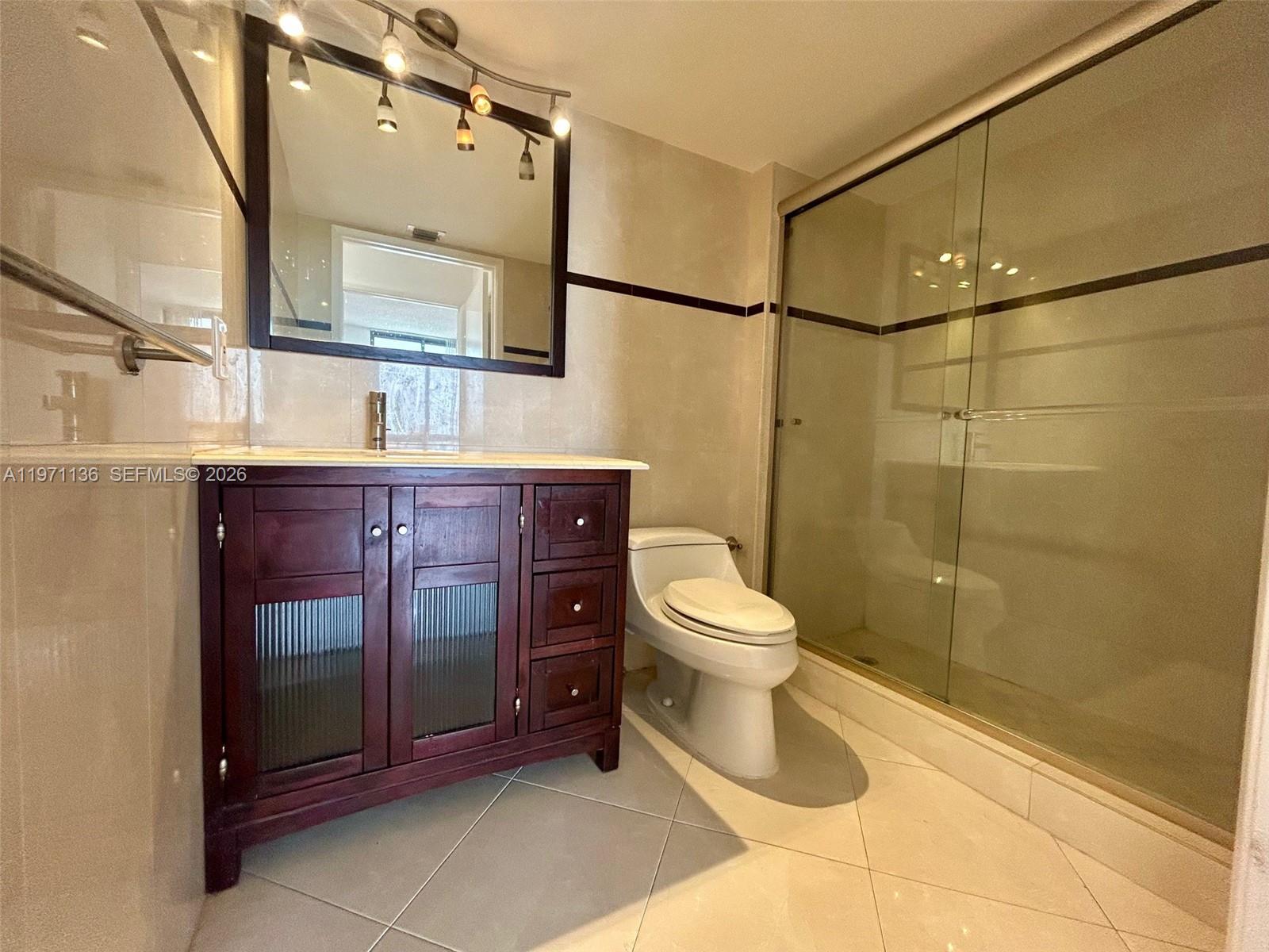 3400 NE 192nd St #1607, Aventura FL 33180