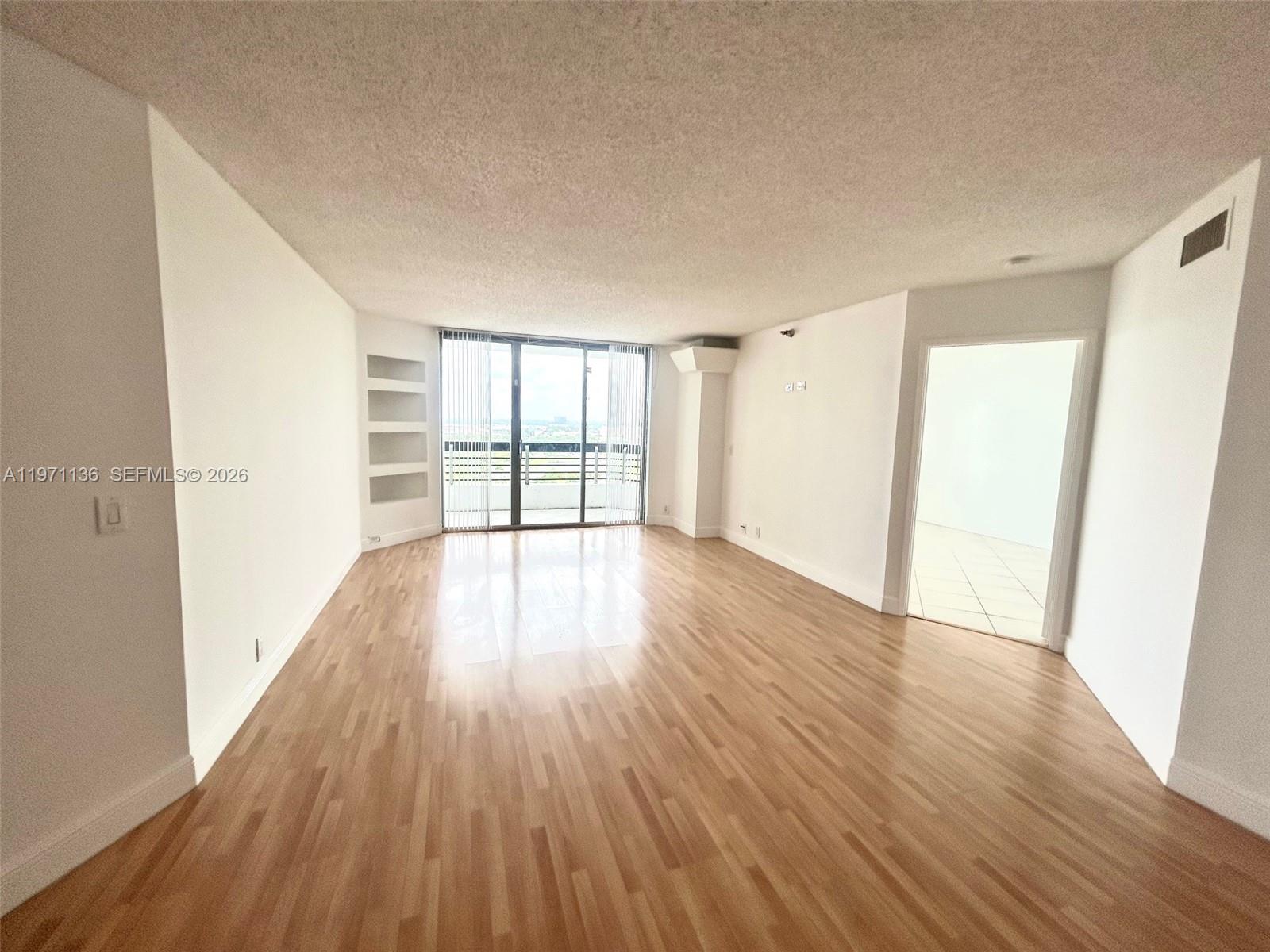 3400 NE 192nd St #1607, Aventura FL 33180