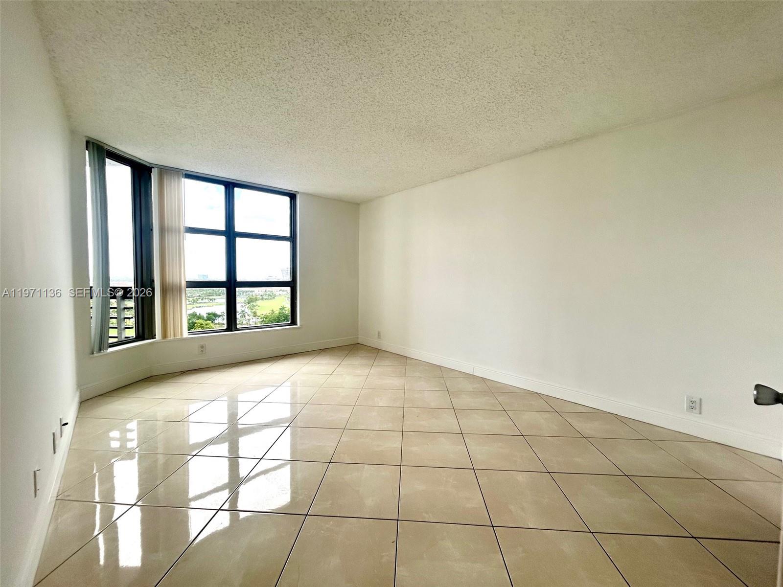 3400 NE 192nd St #1607, Aventura FL 33180