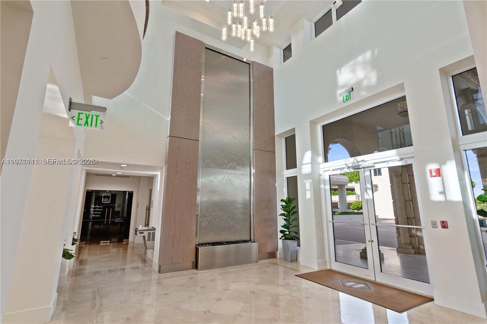 4775 Collins Ave #1806, Miami Beach FL 33140