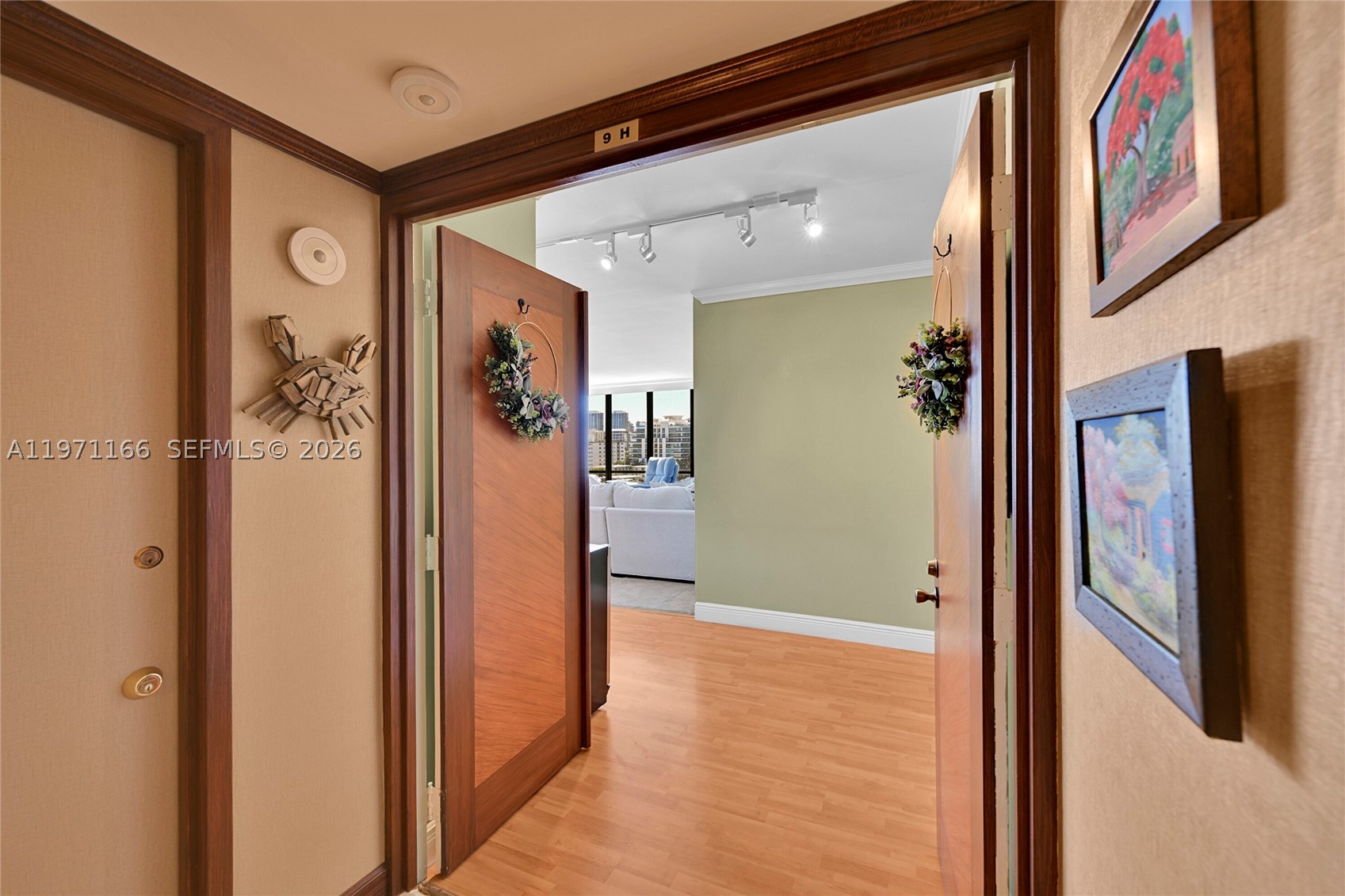 936 Intracoastal Dr #9H, Fort Lauderdale FL 33304
