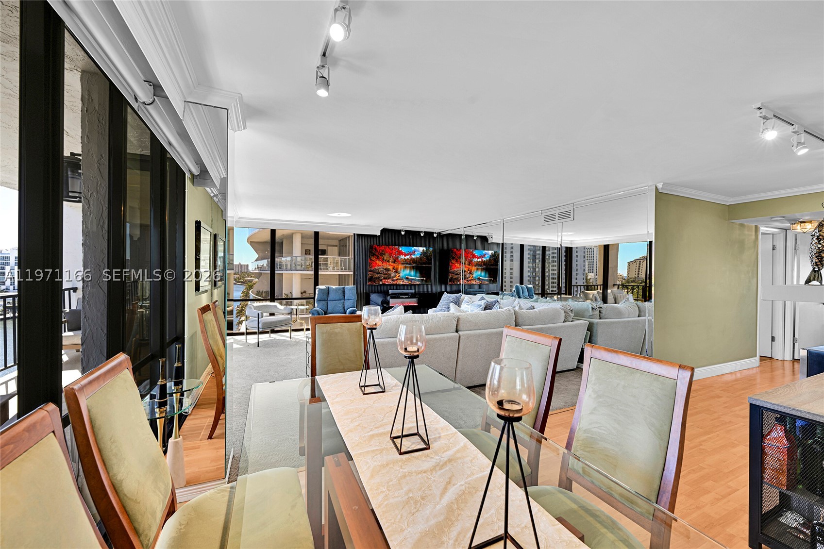 936 Intracoastal Dr #9H, Fort Lauderdale FL 33304