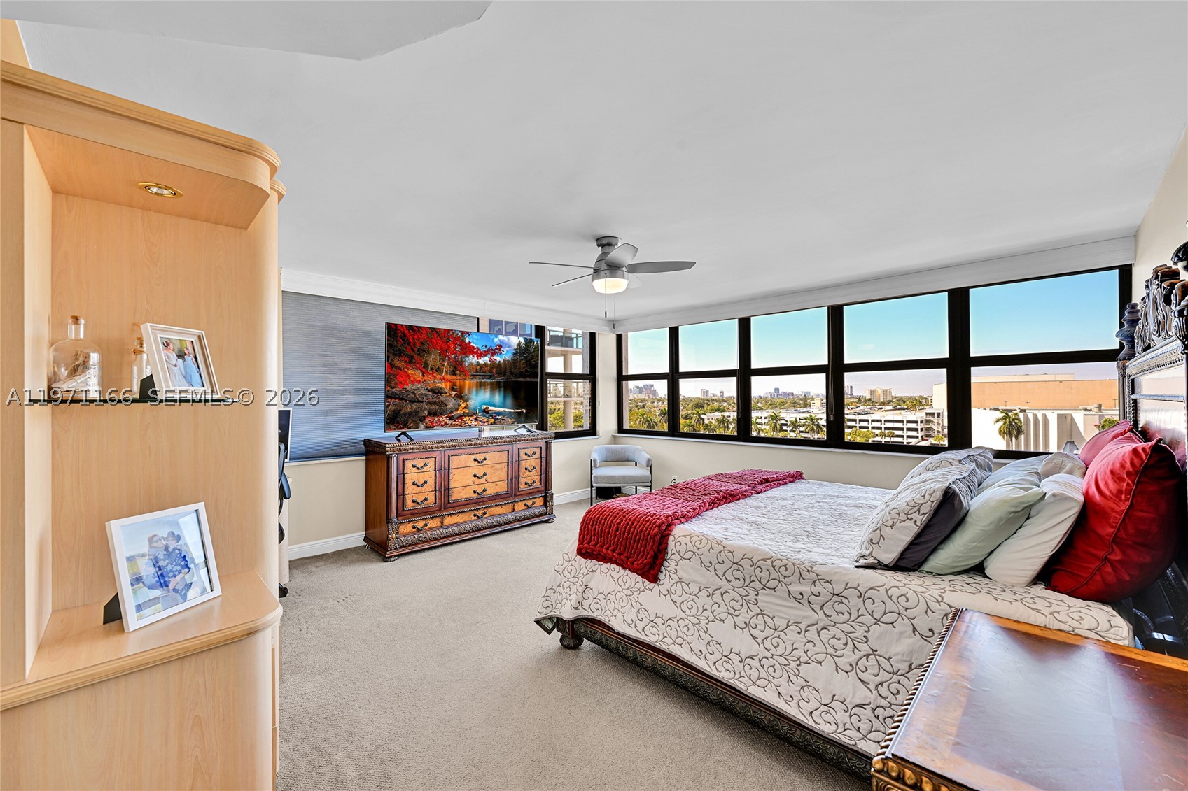 936 Intracoastal Dr #9H, Fort Lauderdale FL 33304