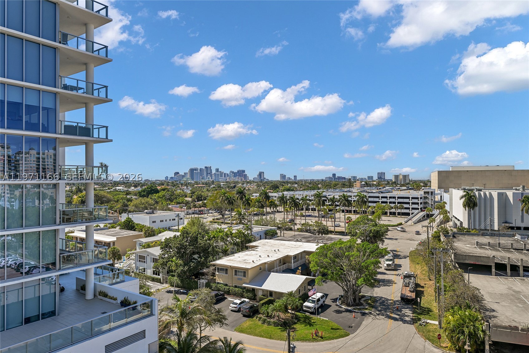936 Intracoastal Dr #9H, Fort Lauderdale FL 33304