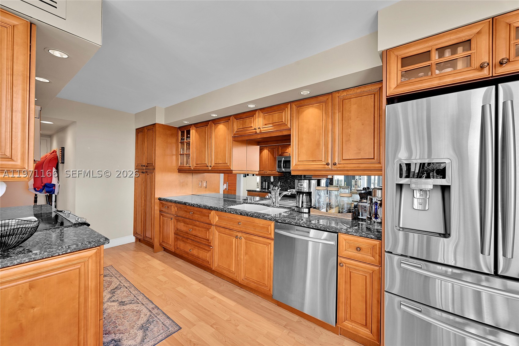 936 Intracoastal Dr #9H, Fort Lauderdale FL 33304