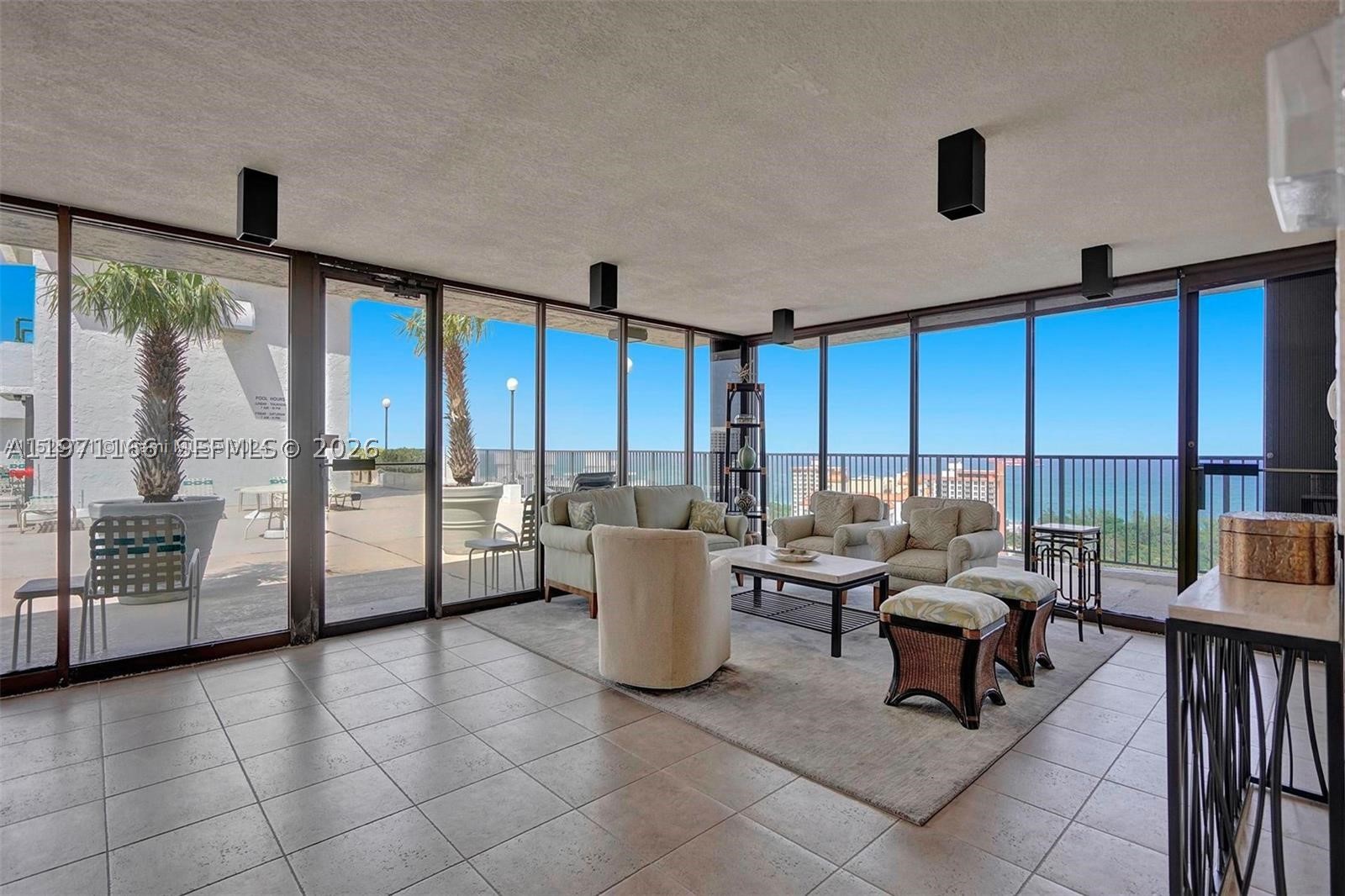 936 Intracoastal Dr #9H, Fort Lauderdale FL 33304