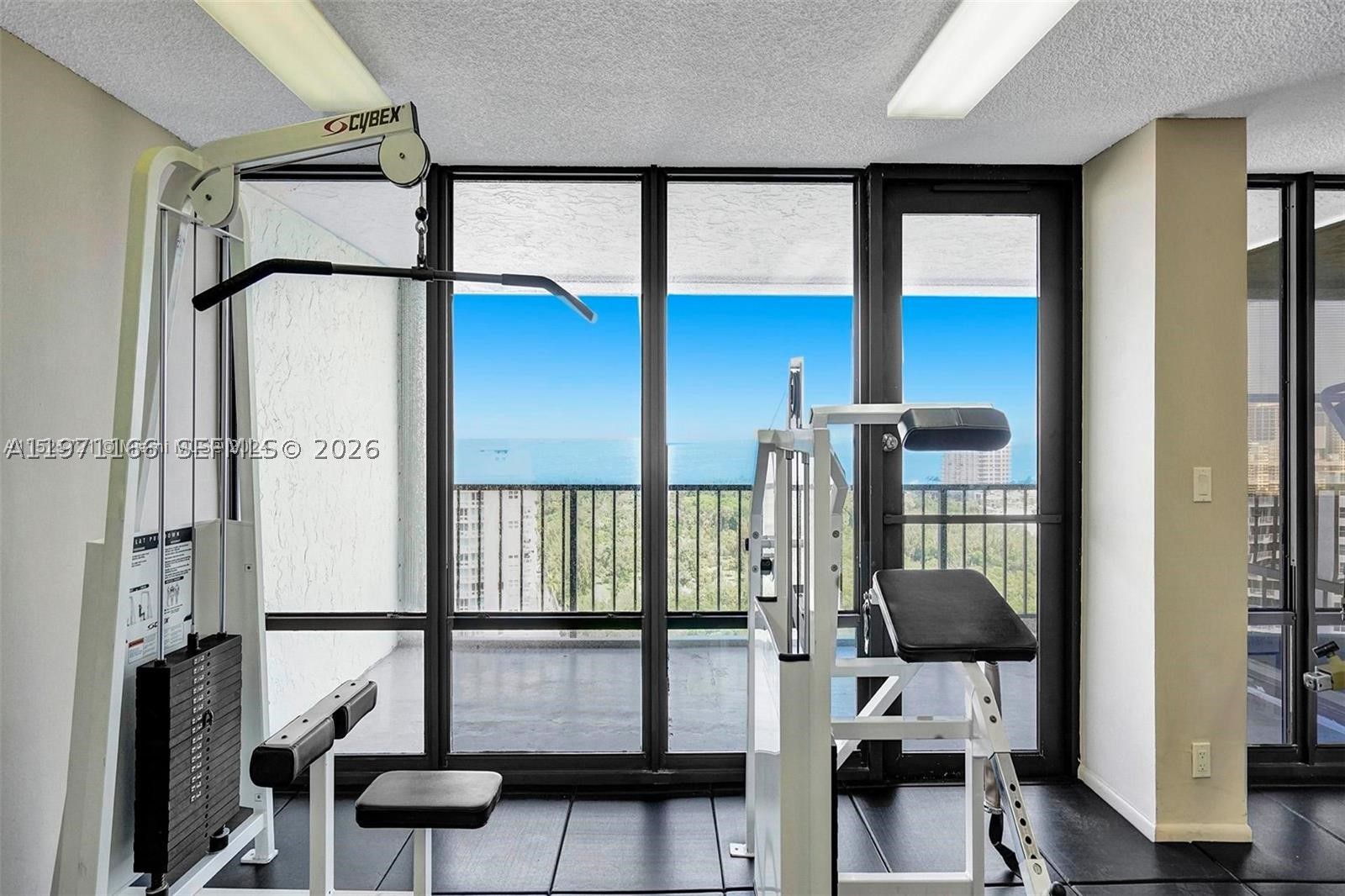 936 Intracoastal Dr #9H, Fort Lauderdale FL 33304