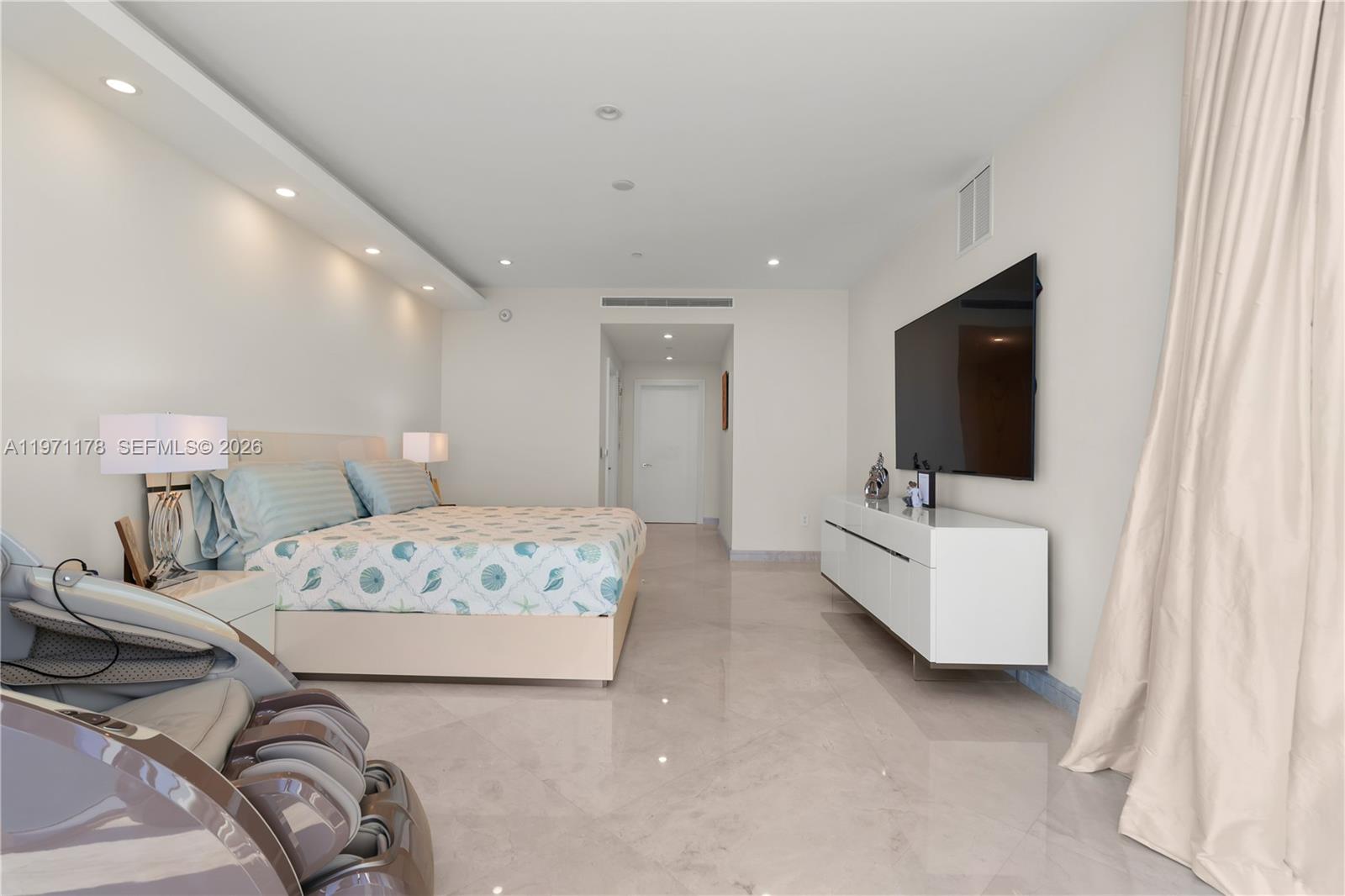 17001 Collins Ave #4608, Sunny Isles Beach FL 33160