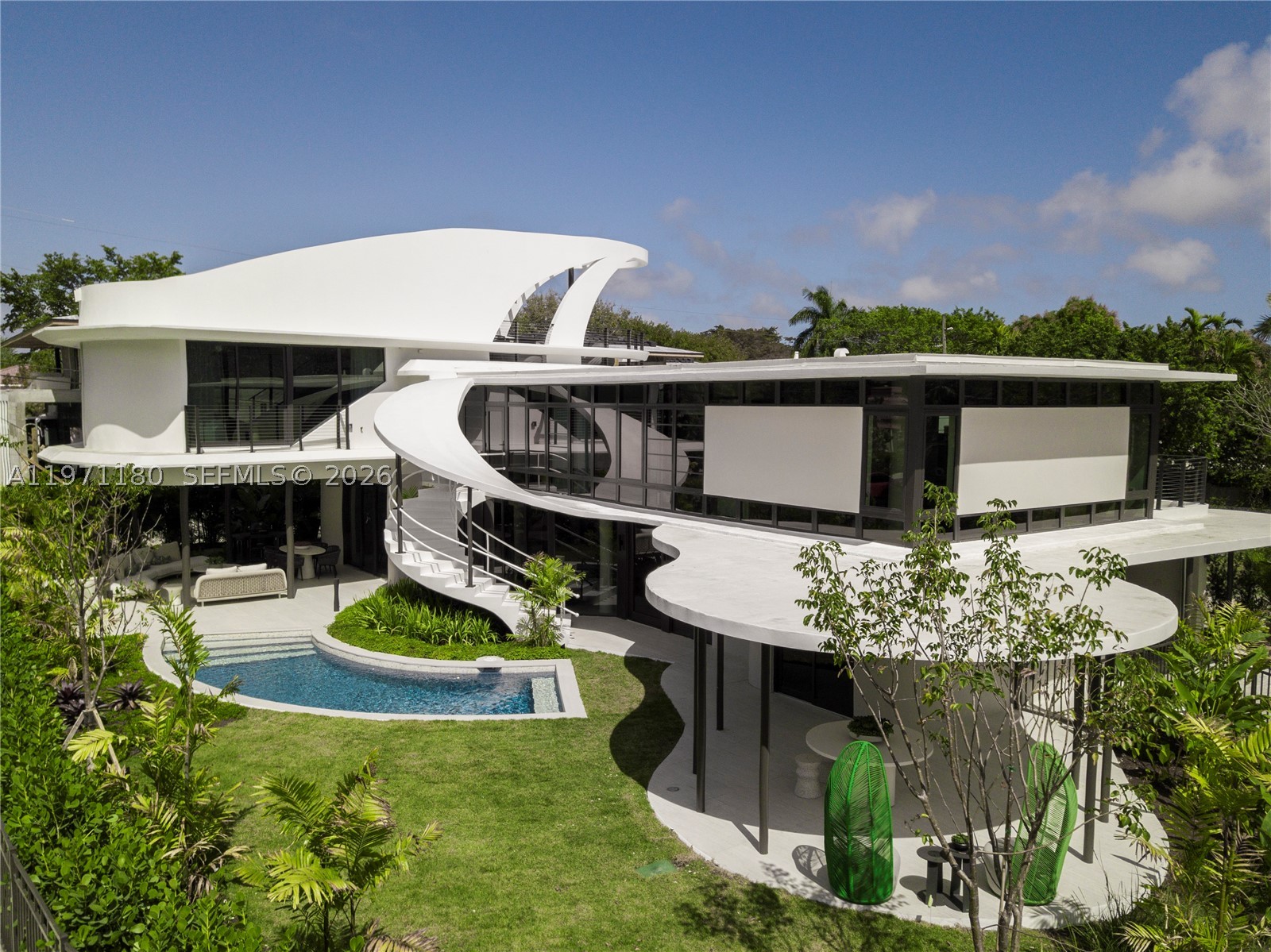 5261 NE 5th Ave, Miami FL 33137
