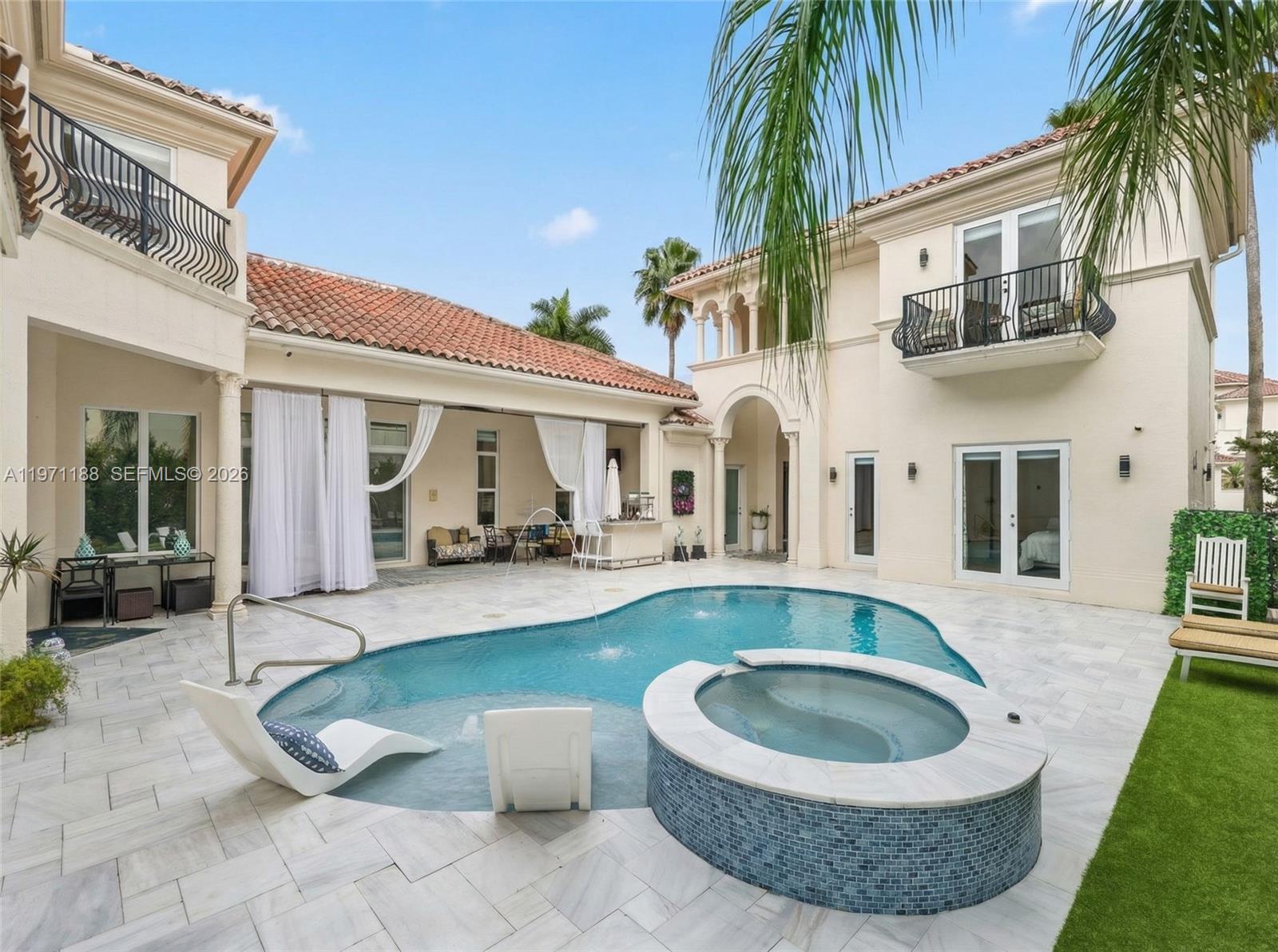 17642 Middlebrook Way, Boca Raton FL 33496