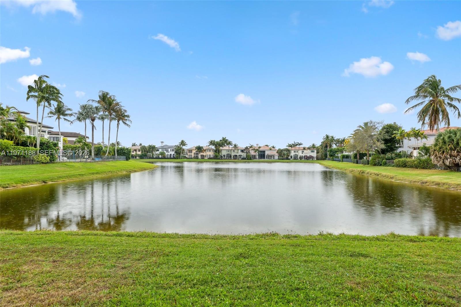 17642 Middlebrook Way, Boca Raton FL 33496