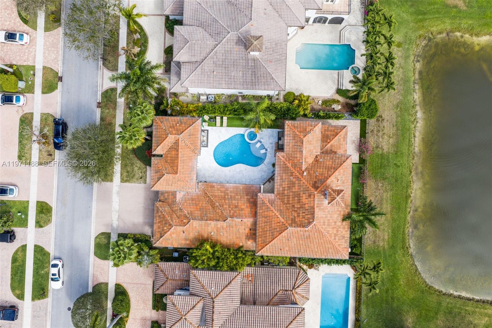 17642 Middlebrook Way, Boca Raton FL 33496