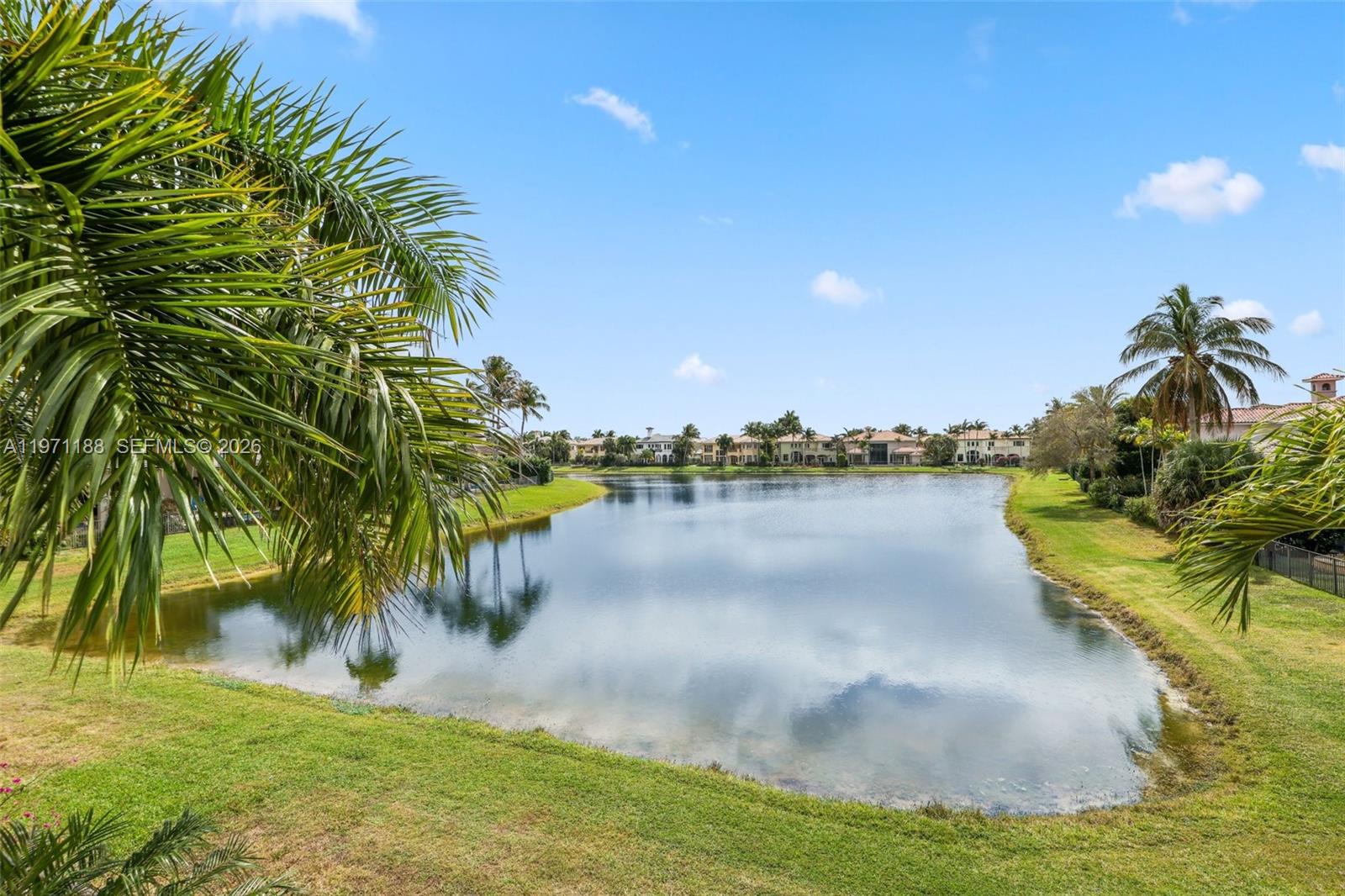 17642 Middlebrook Way, Boca Raton FL 33496
