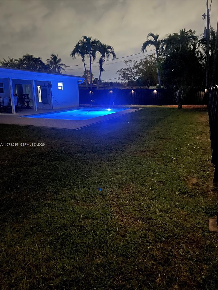 4450 NW 9th St, Coconut Creek FL 33066