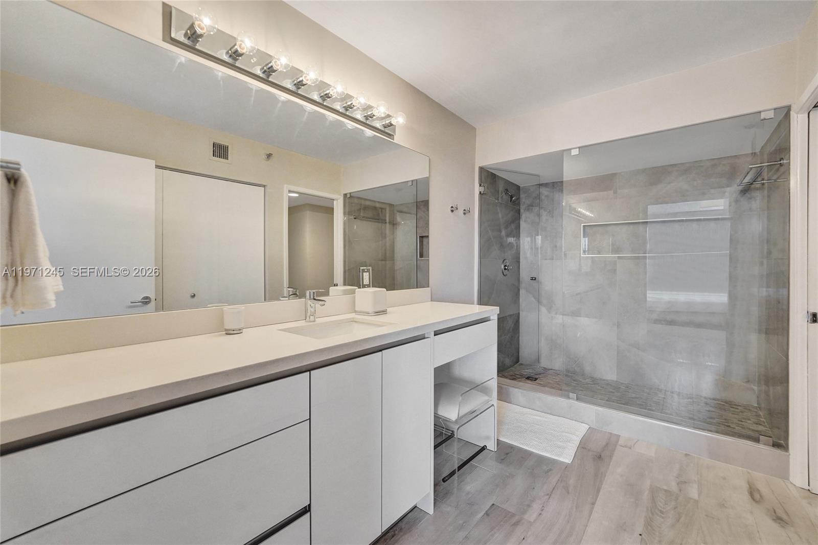 19101 NE 36th Ct #3002, Aventura FL 33180