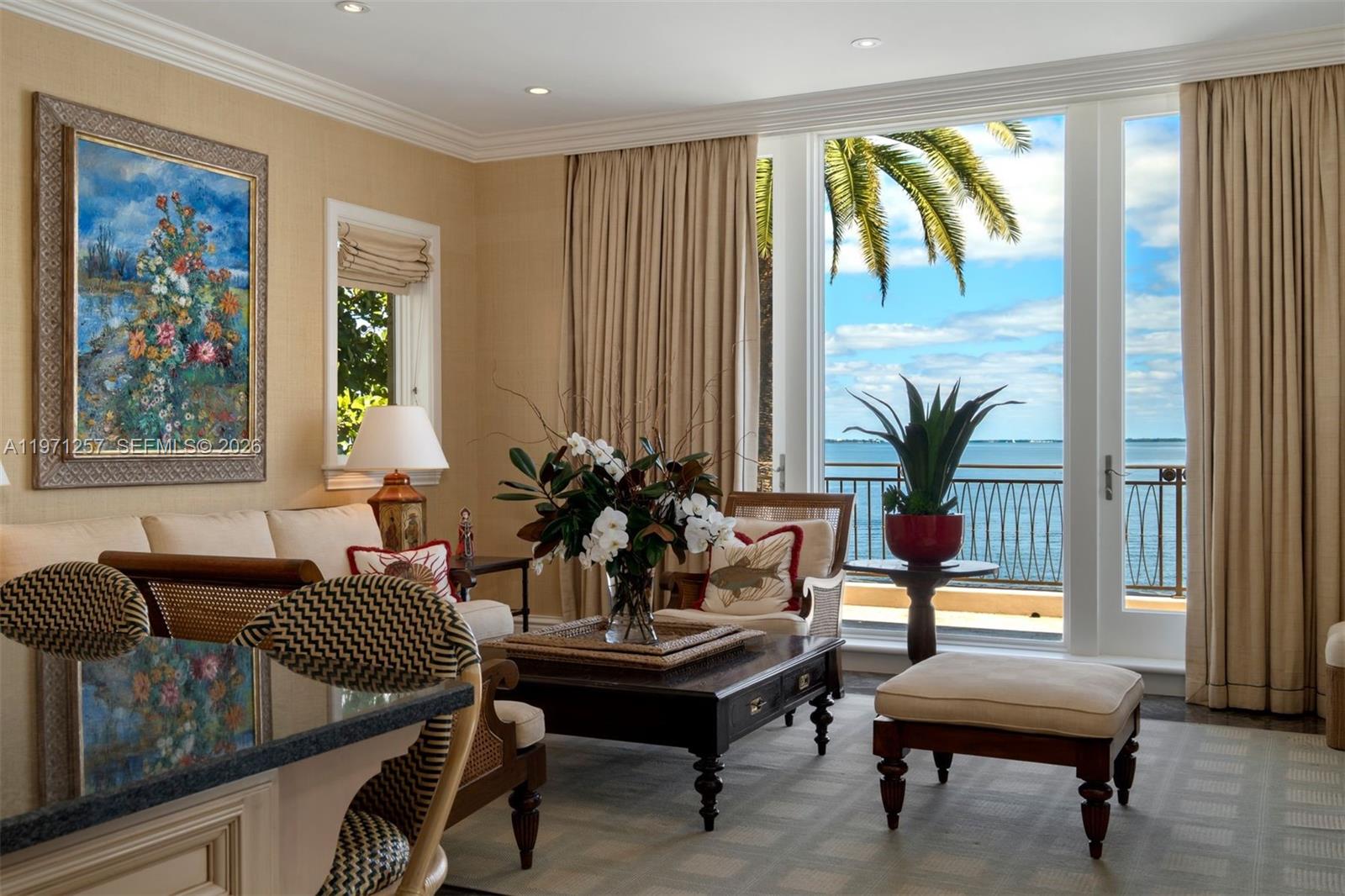 10 Tahiti Beach Island Rd, Coral Gables FL 33143