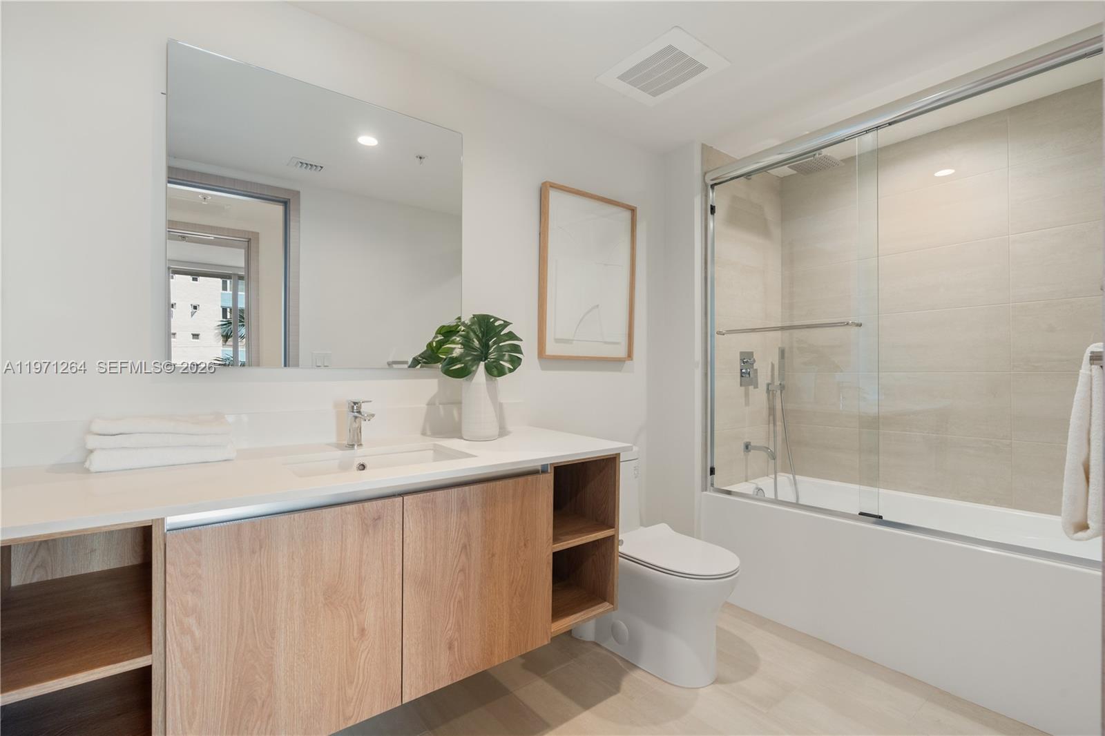10281 W Bay Harbor Dr #505, Bay Harbor Islands FL 33154
