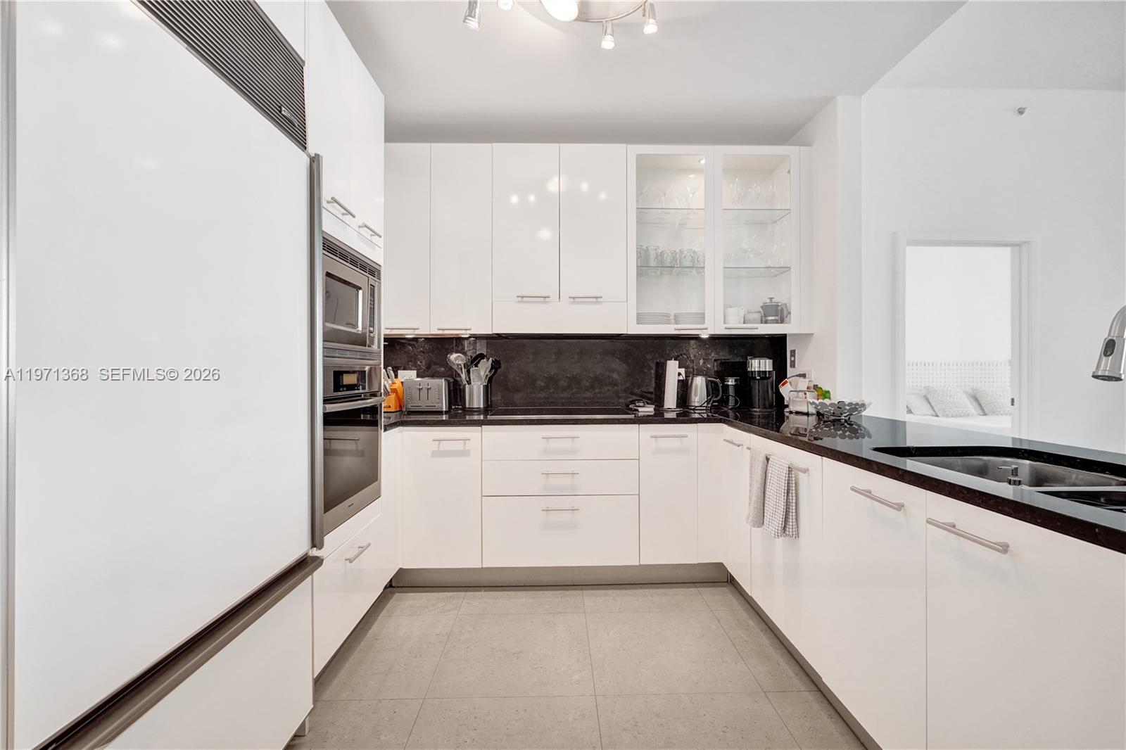 6799 Collins Ave #201, Miami Beach FL 33141
