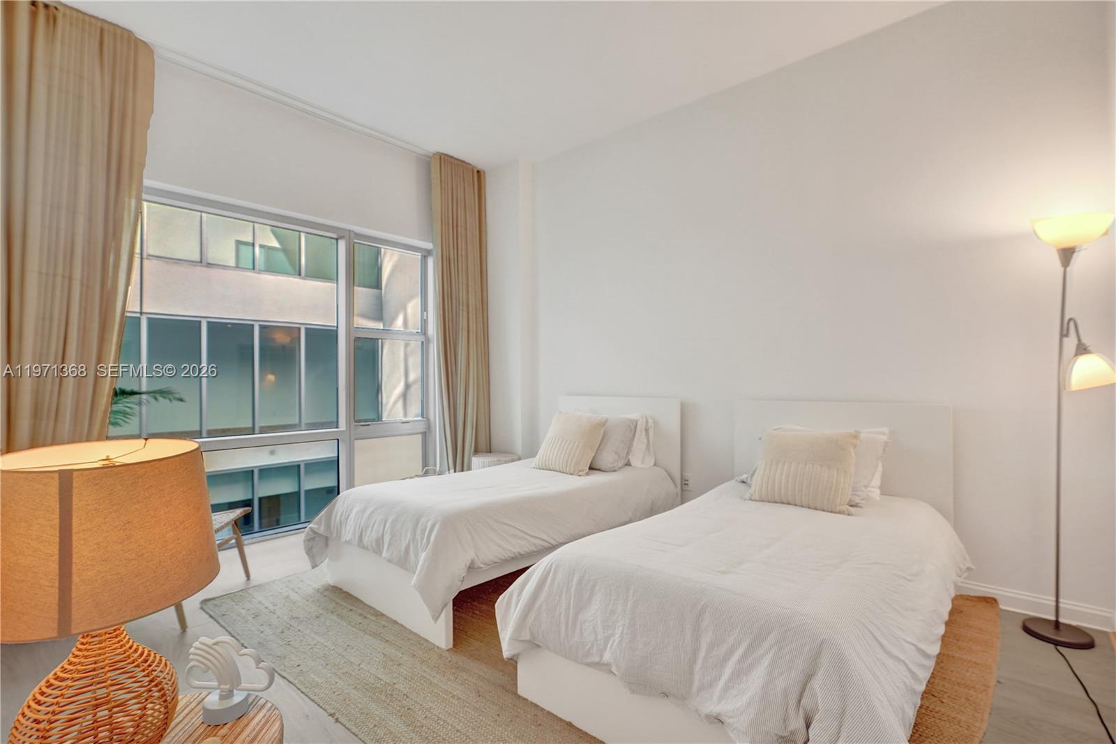 6799 Collins Ave #201, Miami Beach FL 33141