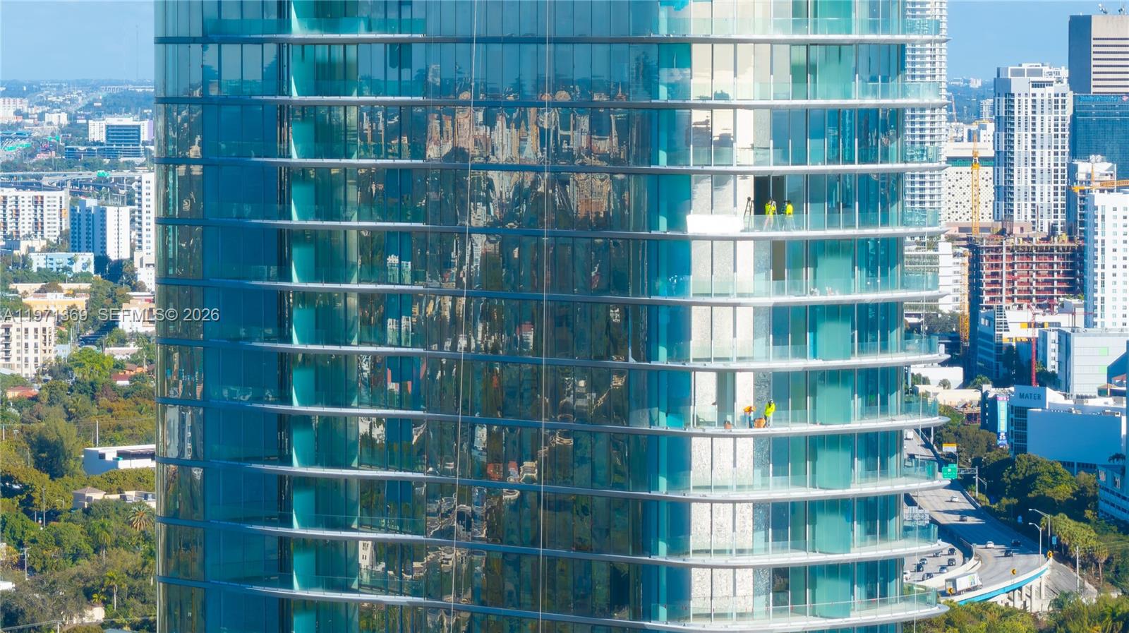 175 SE 25 Rd #2802, Miami FL 33129