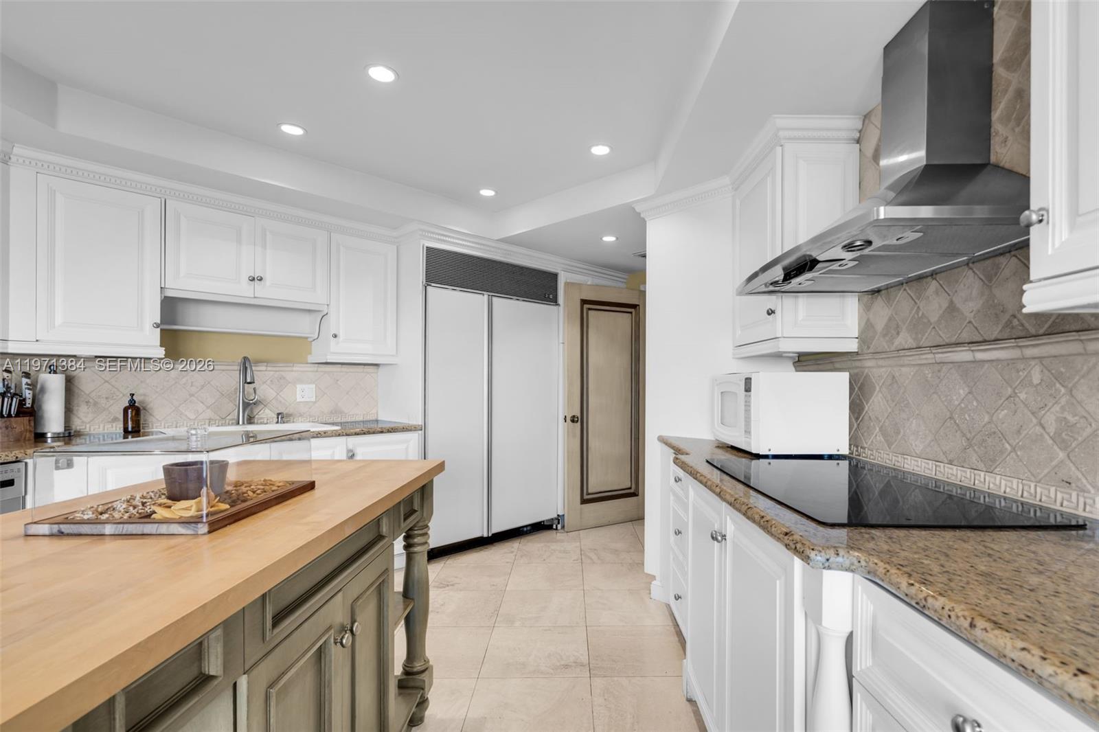3000 Island Blvd #2902, Aventura FL 33160