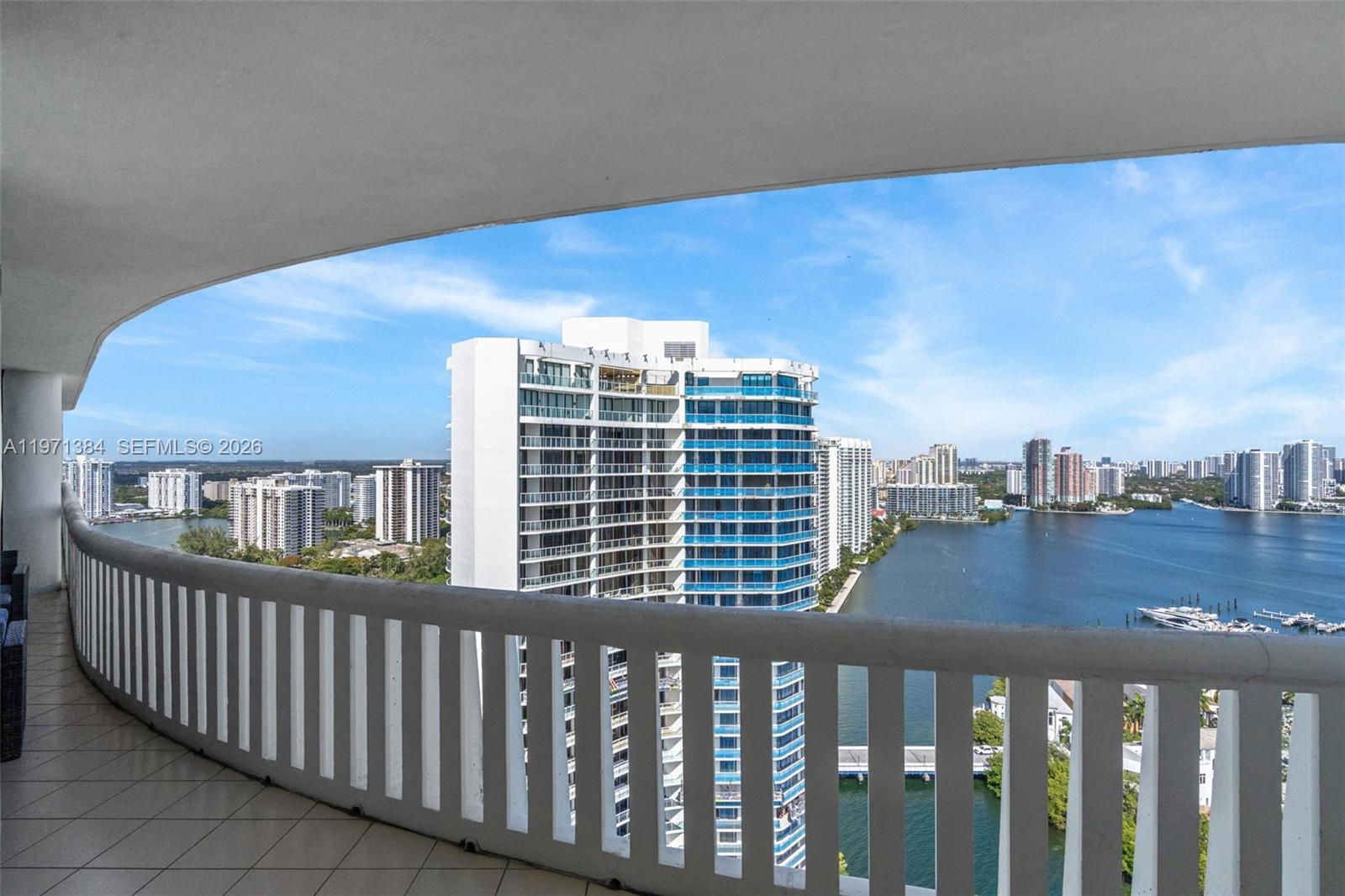 3000 Island Blvd #2902, Aventura FL 33160